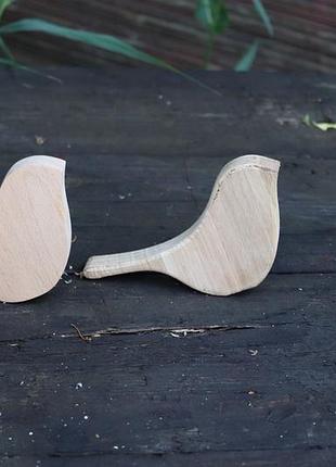 Деревянная скандинавская игрушка птичка