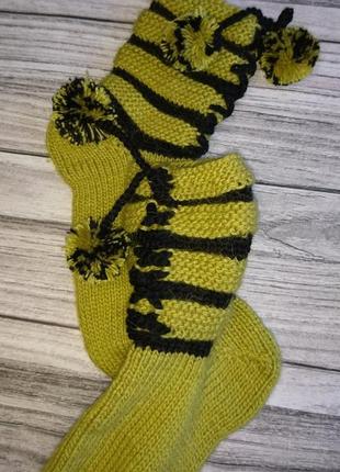 В'язані шкарпетки для дому - красиві подарункові шкарпетки2 фото