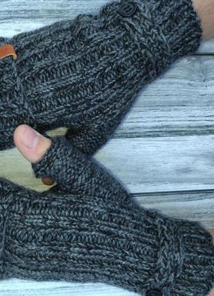 Зимние мужские митенки - вязаные перчатки для мужчин (серые)2 фото