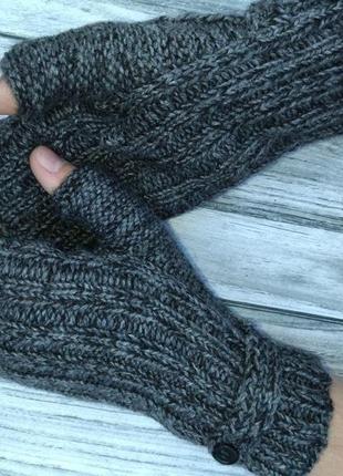 Зимние мужские митенки - вязаные перчатки для мужчин (серые)5 фото