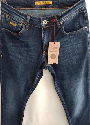 Осінні джинси нова модель franco benussi