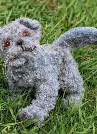 Сірий кіт, реалістична іграшка ручної роботи7 фото