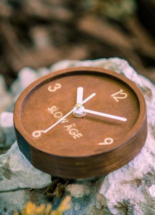 Настольные деревянные часы с вашей надписью8 фото