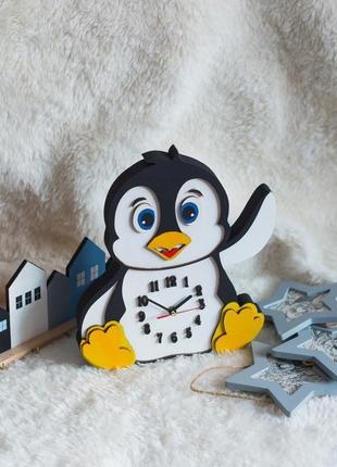 Годинник для дитячої кімнати "пінгвін"2 фото