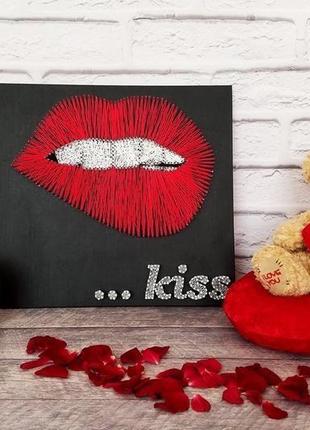 Картина из ниток, string art kiss (стринг арт), романтический подарок, декор в клуб, картина поцелуй5 фото