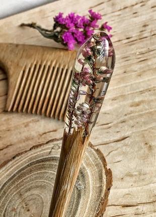 Заколка "маїна" із вересом, дубова шпилька з живими квітами паличка волосся, подарунок дівчині1 фото