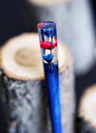 Заколка для волос "маина" из синего дерева граба и цветов гликсии, палочка для прически-пучка2 фото