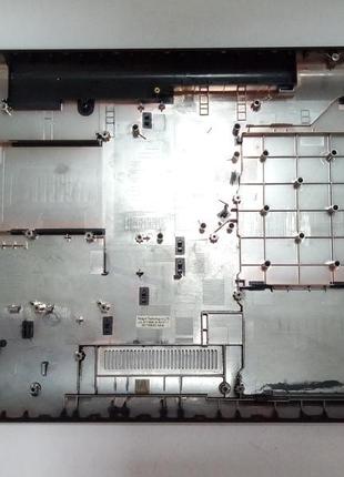 Частина корпусу (піддон) asus r541 (nz-13941)
