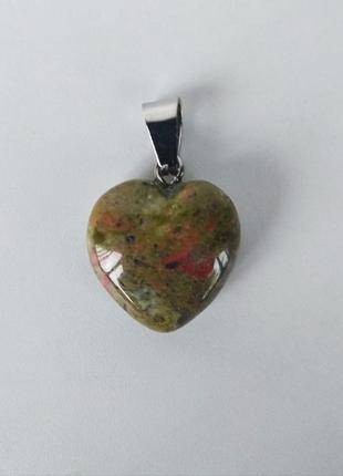 Кулон " серце " з натурального каменю унакит ( яшма ) на шкіряному шнурку1 фото