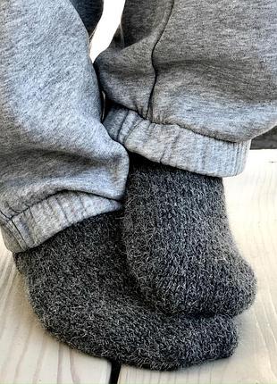 Вязаные носки hygge dark