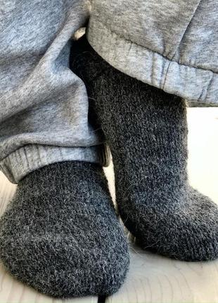 Вязаные носки hygge dark
