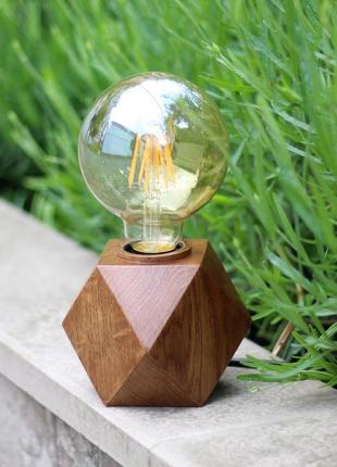 Настольный светильник в стиле лофт. лампа эдисона.кубический светильник из дерева дуба.1 фото