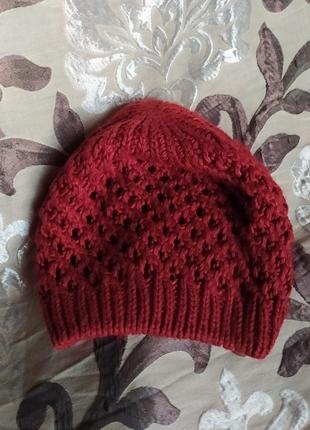 В'язана шапка, берет, шесть