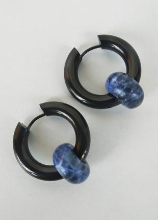 Серьги -  кольца с натуральным камнем содалит