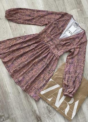 Плаття в квітковий принт zara