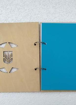 Деревянный блокнот "щоденник нацональна поліція україни" (на кольцах), ежедневник из дерева4 фото