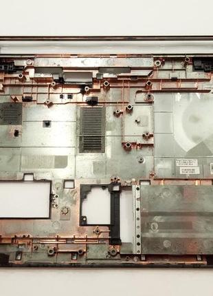 Частина корпусу (піддон) dell 15 3000 (nz-11851)