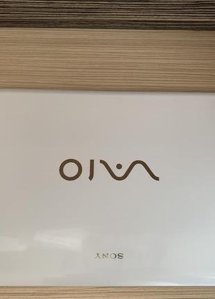 Частина корпусу (кришка матриці) sony pcg-61111m (nz-16242)