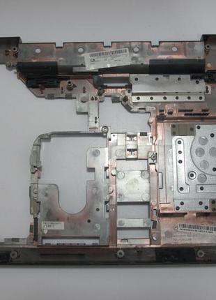 Частина корпусу (піддон) lenovo z565 (nz-4041)