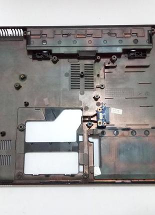 Частина корпусу (піддон) samsung r538 (nz-15255)