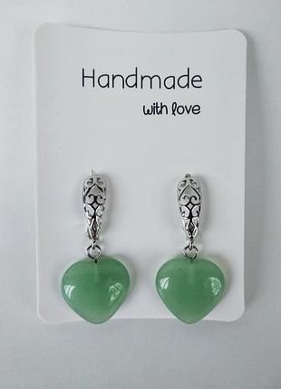 Серьги " cердечки " из натурального камня зеленый авантюрин