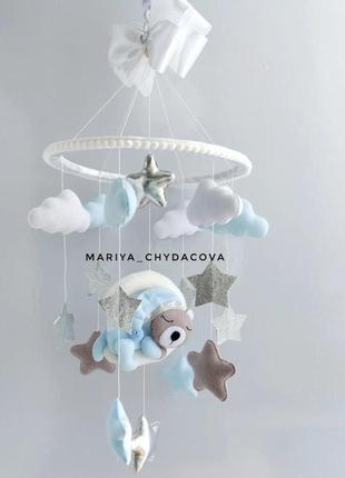 Мобіль у дитяче ліжечко