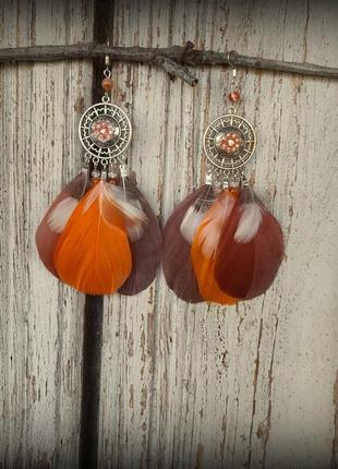 Сережки з пір’ям помаранчеві метелики