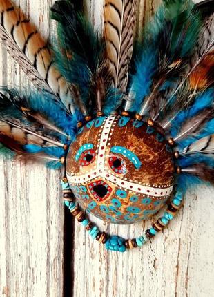 Декоративная настенная маска бирюзовый принц создана по мотивам африканских масок.