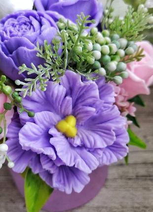 Ароматний та ніжний букет із мильных квітів 💐5 фото