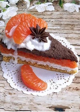 Мильні солодощі - шматочок тортика з малиною! 🍰3 фото