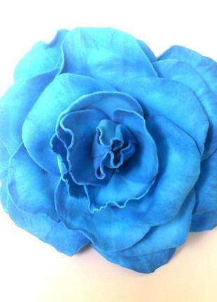 Синяя роза заколка-брошь из фоамирана