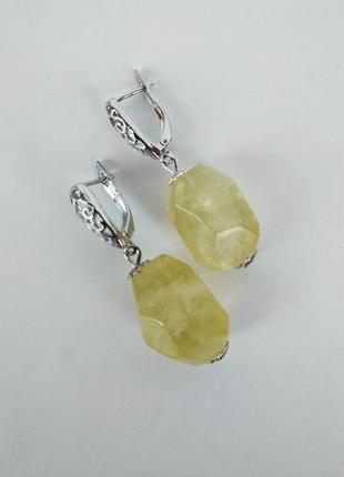 Серьги с натуральным камнем цитрин