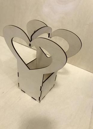 Коробка с сердечком ( декорация из дерева )1 фото