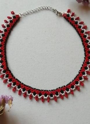 Ожерелье в украинском стиле