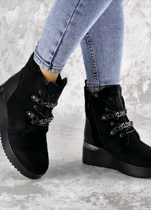 Жіночі зимові черевики louis чорні5 фото