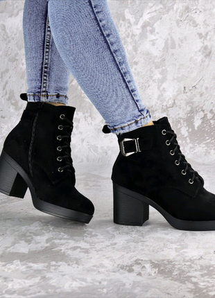 Жіночі зимові черевики чорні lil2 фото