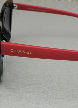 Chanel очки женские солнцезащитные черные с красными дужками4 фото