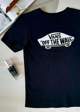 Женская футболка  vans