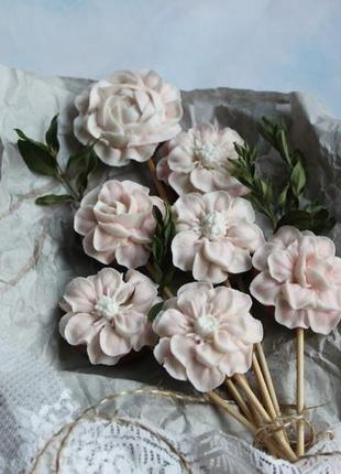 Квіти на шпажках.💐