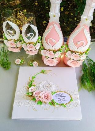 Свадебная книга пожеланий " лебеди "в цвете розовая пудра и золото10 фото