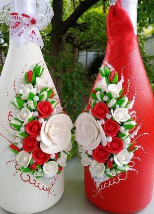 Свадебное шампанское в красном и белом цвете2 фото