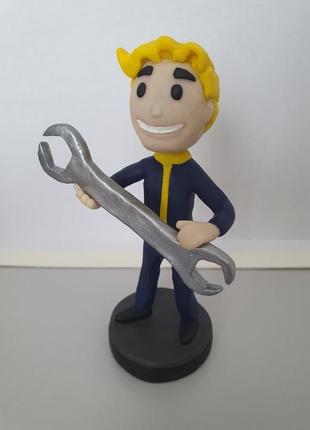 Фигурка vault boy с fallout (полимерная глина)1 фото