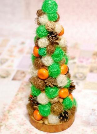 Декоративна новорічна ялинка з сизалю3 фото