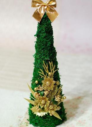 Новогодняя елка-топиарий из мха - подарок на новый год1 фото