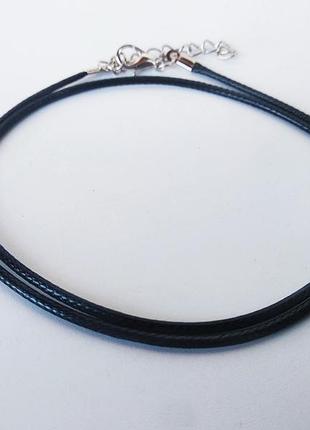 Кулон " кристалл " из вулканической лавы на шнурке