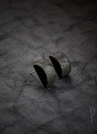 Серьги половинки широкие - дерево - минимализм - черные