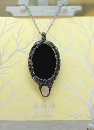 Twilight mirror stained glass pendant the sound of silence (black oval))