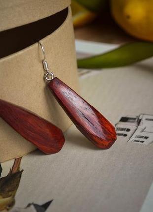 Сережки з екзотичної червоної африканської деревини падук3 фото