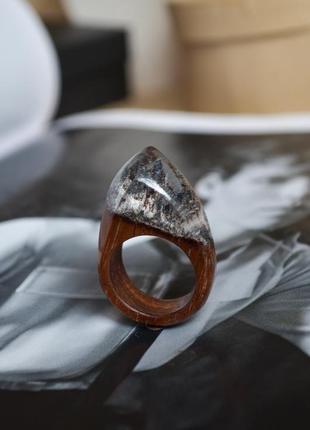 Перстень с горами, перстень из дерева и смолы, подарок для любимого4 фото
