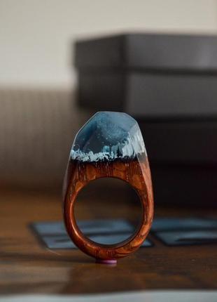 Перстень з дерева, перстень оригінальний, кільце з дерева і смоли1 фото